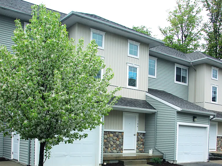Conifer Creek Townhomes — Photo 20