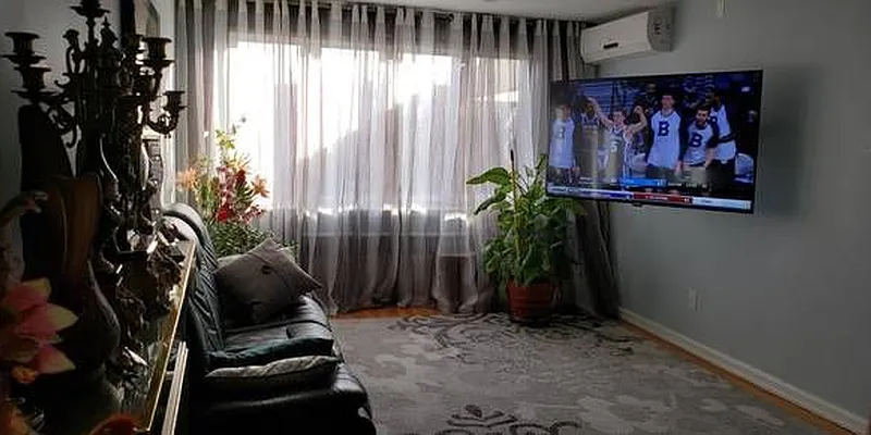 Rented by LG Fairmont Group | media 1