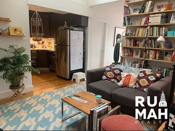 4th image of 733 Lafayette Ave #4C