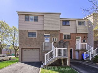 1655 Geta Cir #16, Pickering, ON L1V3B5