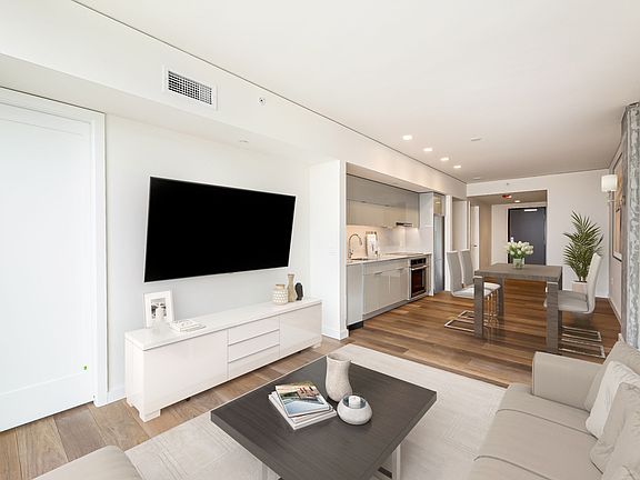 Living ROOM - Open concept