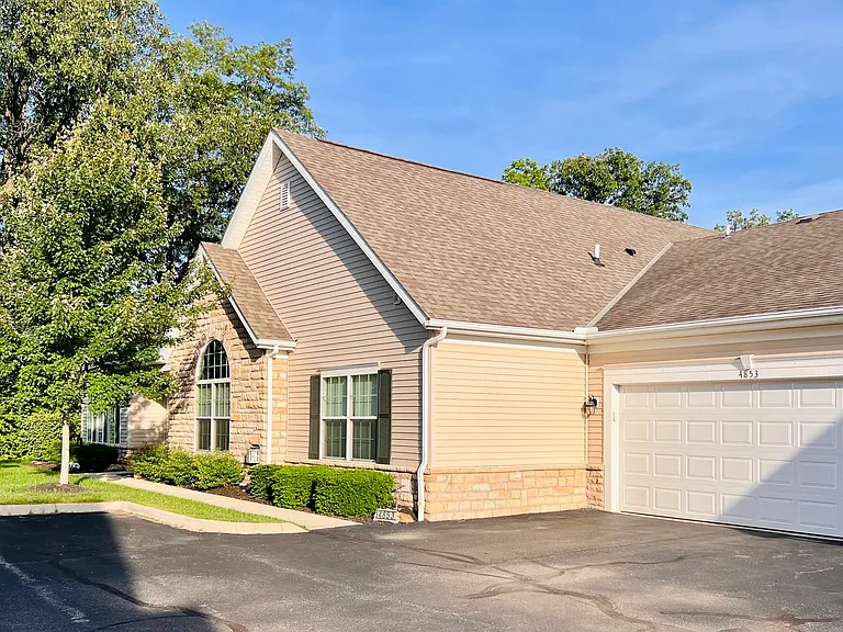 4853 Ashleigh Dr — Photo 4