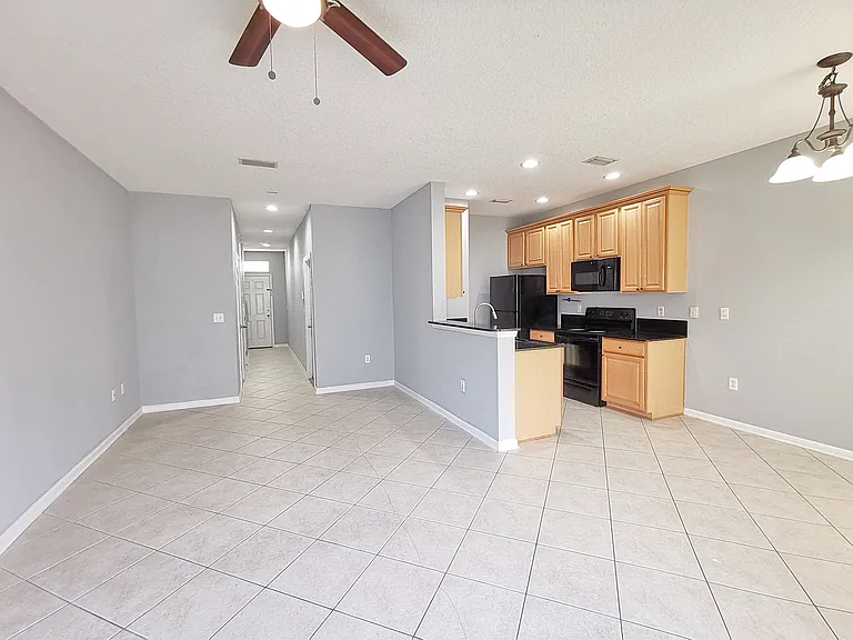 9437 Sentry Dr — Photo 5
