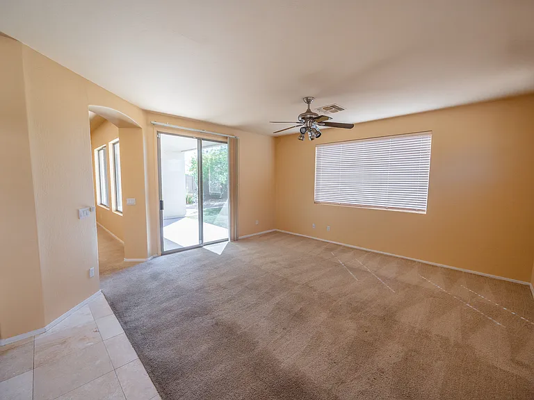 18462 W Western Star Blvd — Photo 6