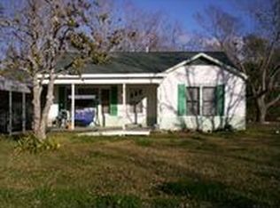 901 S Anderson St, Angleton, TX 77515