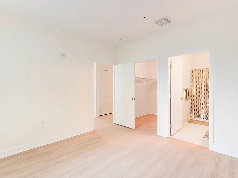 Large Primary Bedroom With Walk-In Closet & Ensuite Bathroom