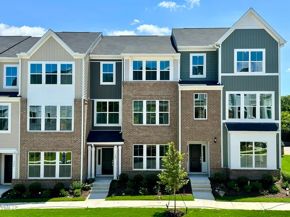 327 Chesapeake Commons St #105, Garner, NC 27529