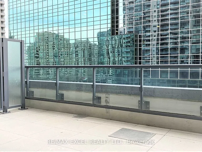 5162 Yonge St #510 — Photo 7