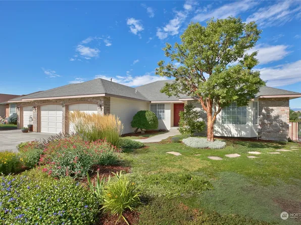 5046 N Sky Vista Avenue, Yakima, WA 98901
