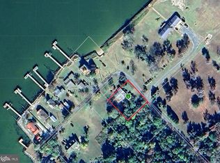 10926 Shores Rd, Deal Island, MD 21821