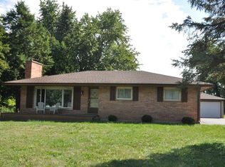 34799 N Cemetery Rd, Gurnee, IL 60031