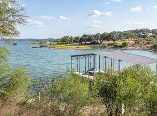 115 Glendale Rd, Spicewood, TX 78669