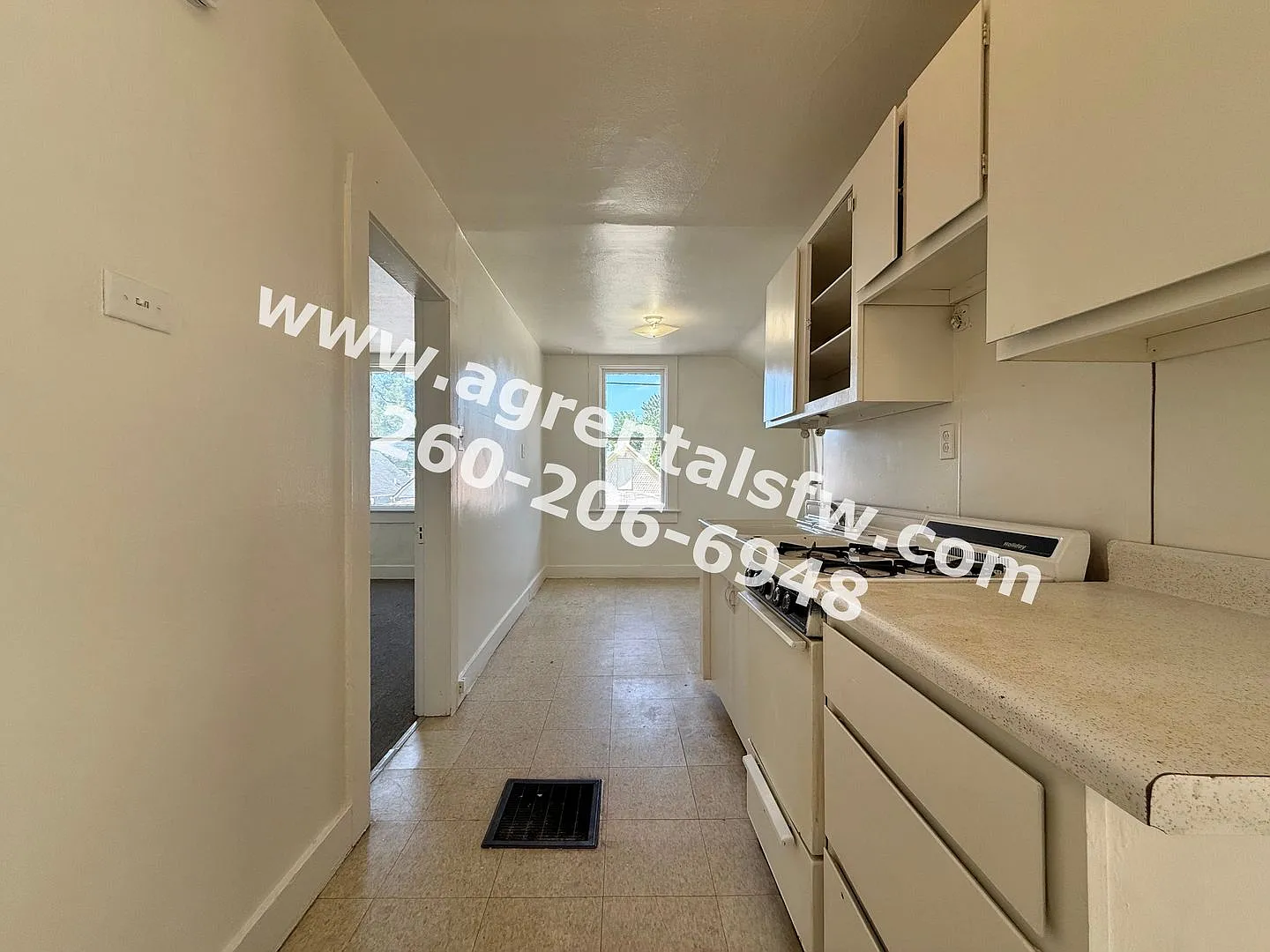 412 Nussbaum Ave — Photo 3