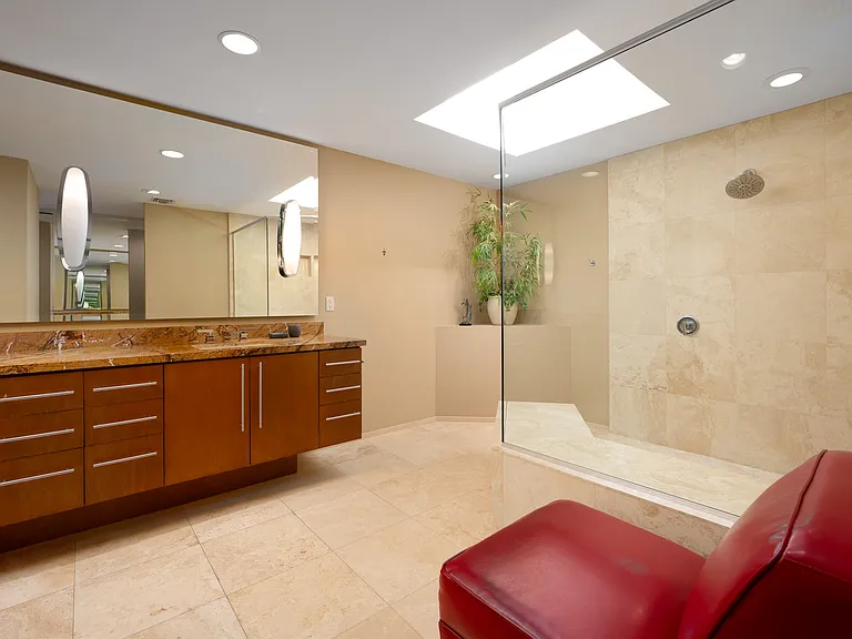 52 Princeton Dr — Photo 22