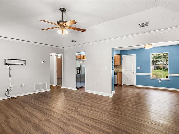 4th image of 7201 Pecan Terrace Dr