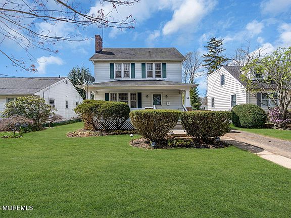 5th image of 96 Court Street