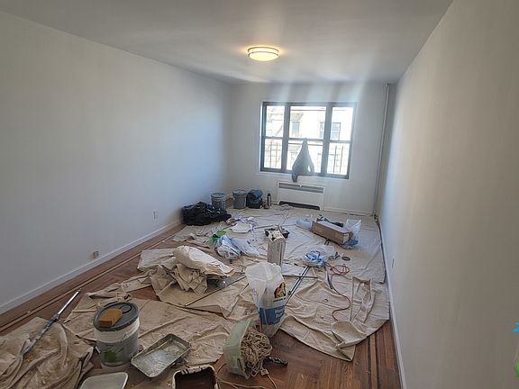 2nd image of 160 Beach 117th St APT 5D