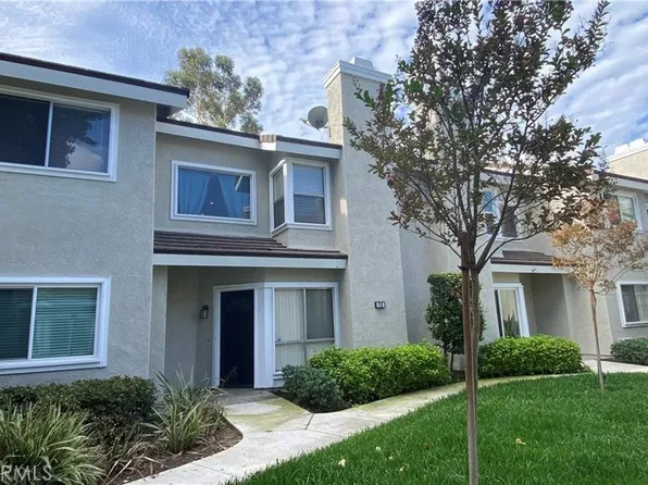 76 Greenmoor, Irvine, CA 92614