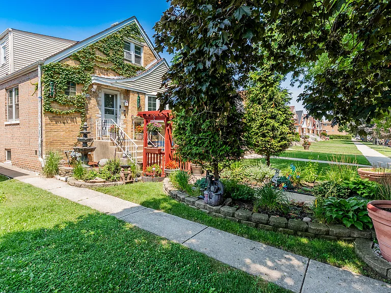 3536 S 61st Ct — Photo 5