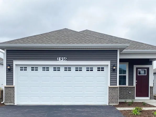 2916 Harnish Dr, Algonquin, IL 60102