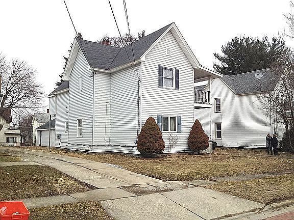 1st image of 24 Crown St