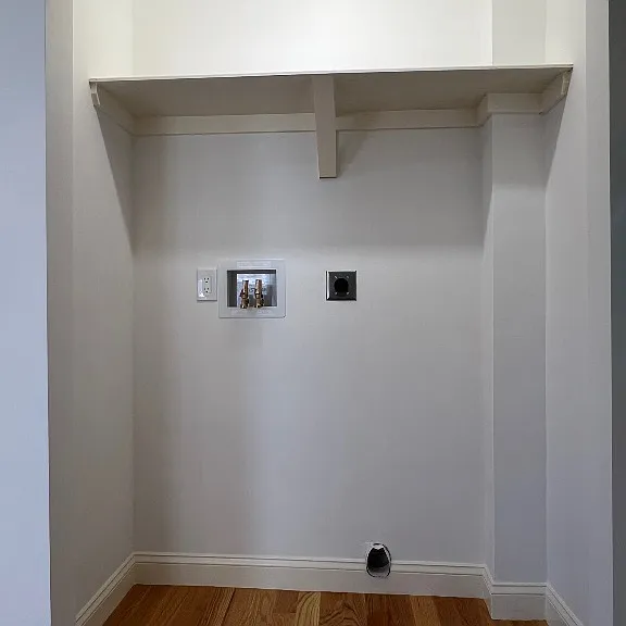 21 Wall St #2 — Photo 10