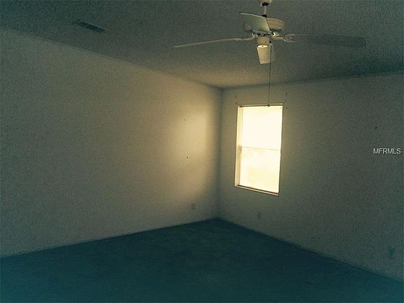 3rd image of 42 Maplehurst Ave