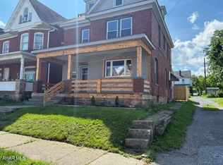 215 N 10th Ave, Altoona, PA 16601
