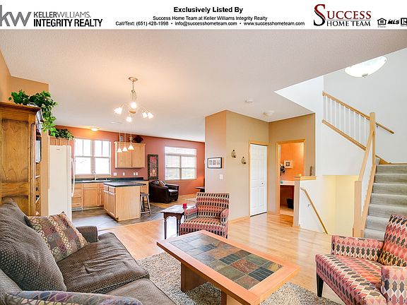 4th image of 896 New Century Blvd S