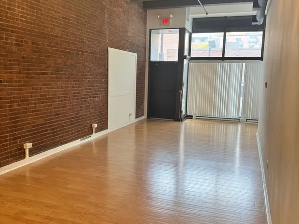 254 Friend St Unit 1, Boston, MA 02114