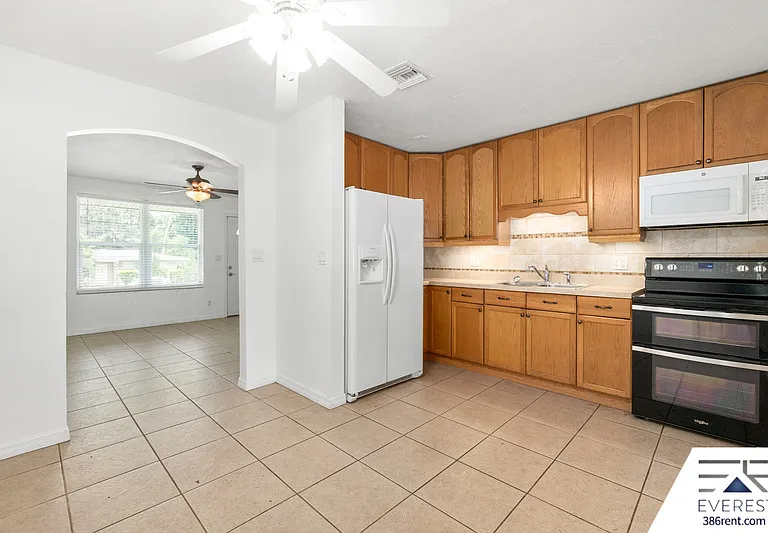 618 S Lanvale Ave — Photo 15