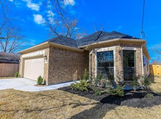 4523 Briscoe St, Houston, TX 77051