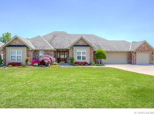 5624 Chestnut Hl, Bartlesville, OK 74006