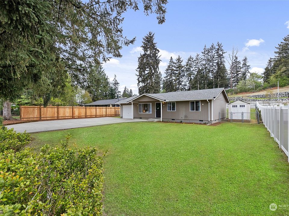 1st image of 12604 82nd Avenue E