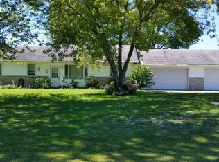 15396 E 1100th Rd, Paris, IL 61944