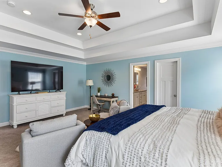 1010 Vanguard Dr — Photo 23