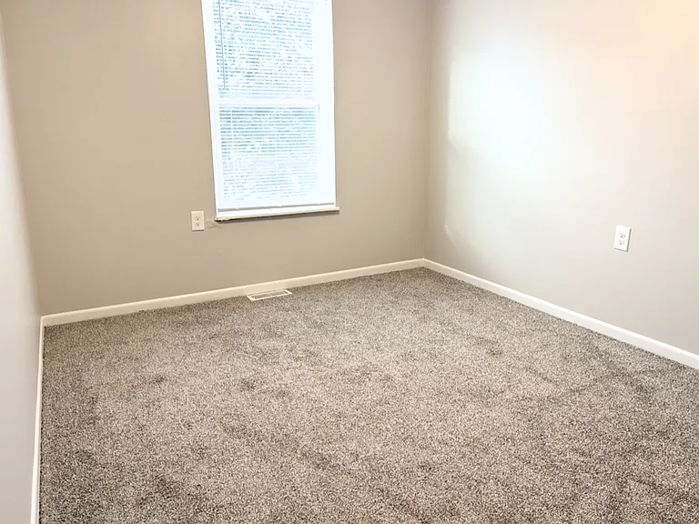 Convenient Living at North Troy Apartments & Townhomes, Troy — Photo 32