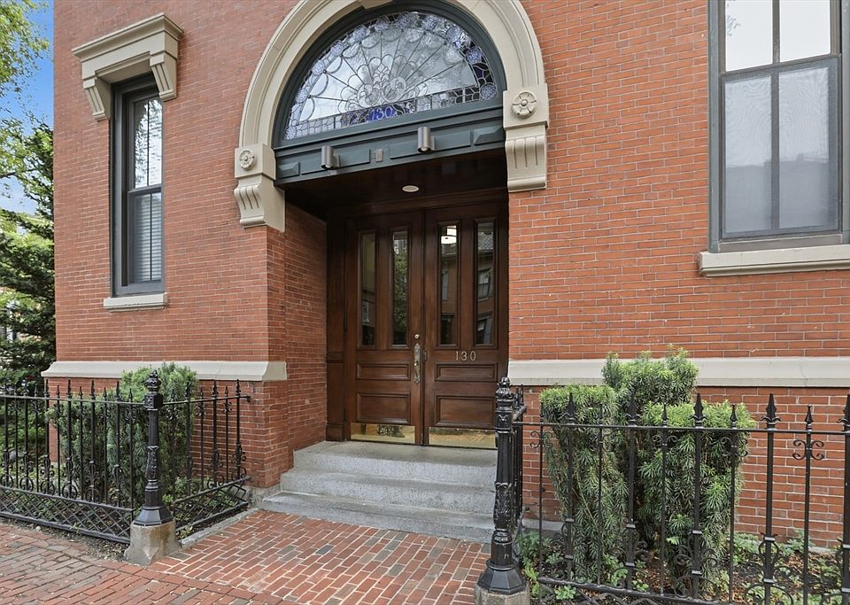 1st image of 130 Appleton St APT 1E