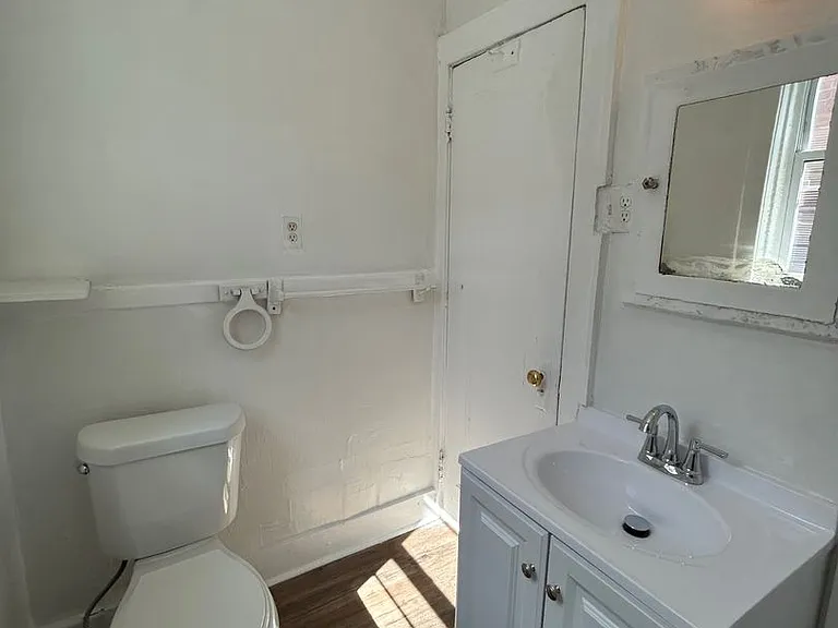 Scovel Apartments — Photo 40