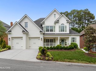 8117 Crimson Tree Ln, Knoxville, TN 37919
