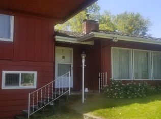 111 Hansen Dr, Grants Pass, OR 97526