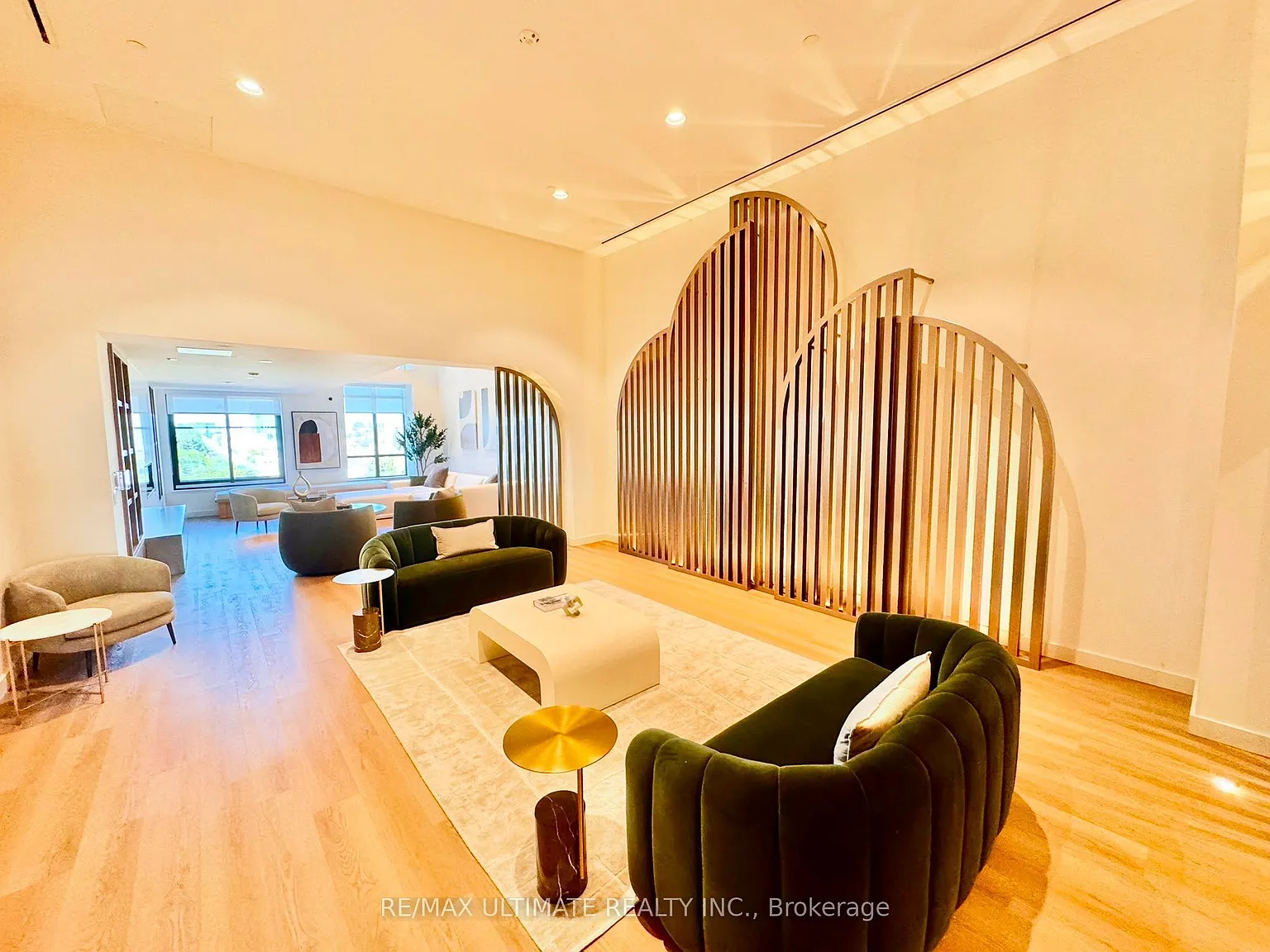 2 bed, $2,450 — Photo 3