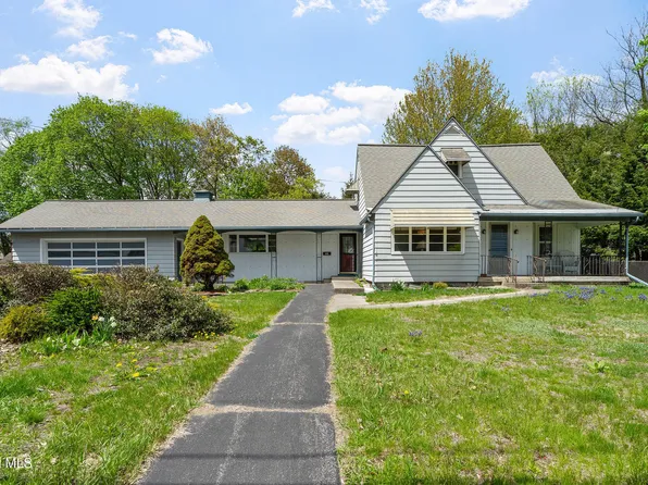 215 Oak Street, Corinth, NY 12822