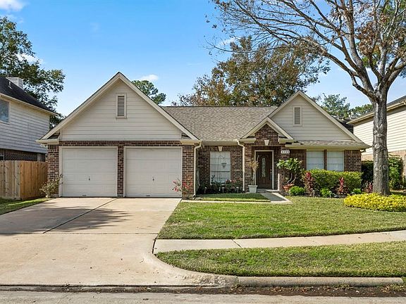 3rd image of 3735 Windlewood Drive