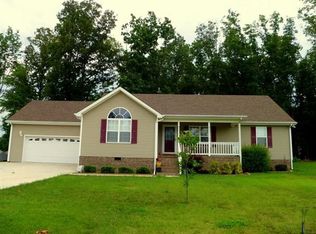 1074 Indian Springs Cir, Manchester, TN 37355