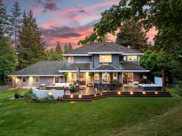 13877 32nd Ave, Surrey, BC V4P 2B6