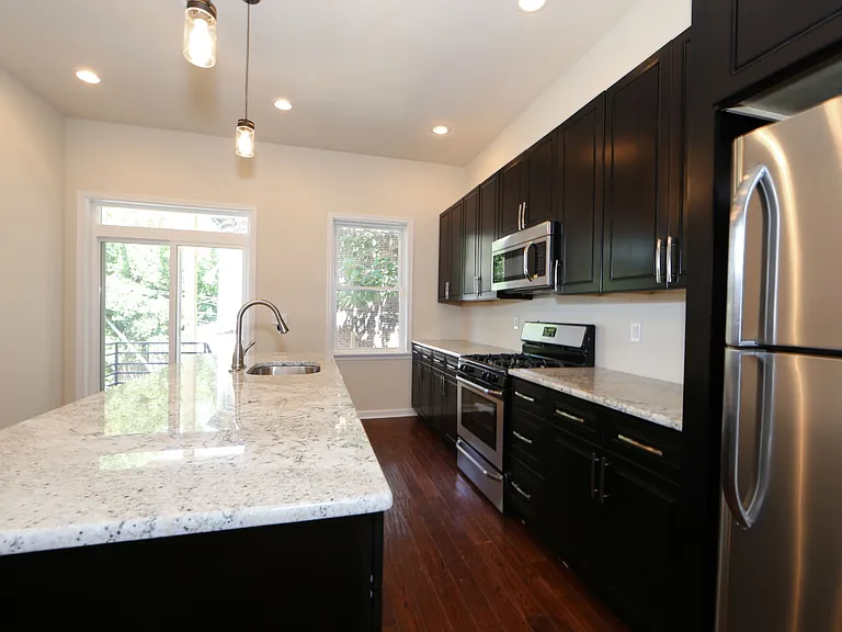 Temple Off-Campus Housing — Photo 135