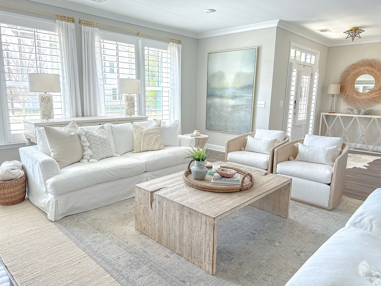 4 bed, 3.5 bath, 2554 sqft, $3,500 — Photo 4