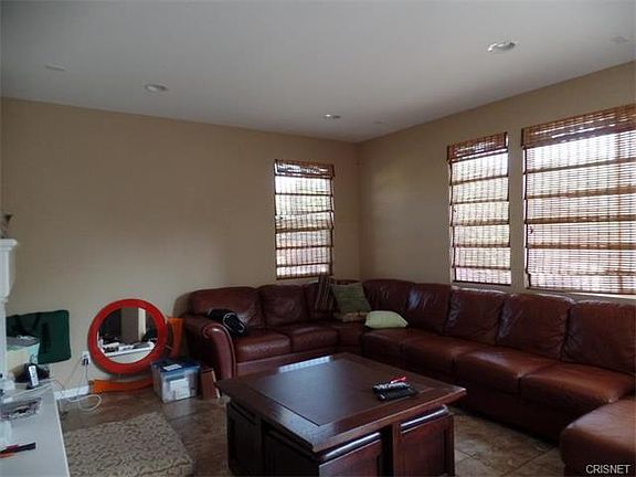 4th image of 6947 Sale Ave
