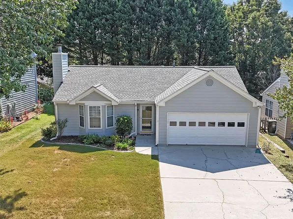 2518 Candlewood Way, Lawrenceville, GA 30044